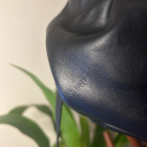 Simply Vera Vera Wang Black Satchel Tote Purse Bag - Picture 7 of 7